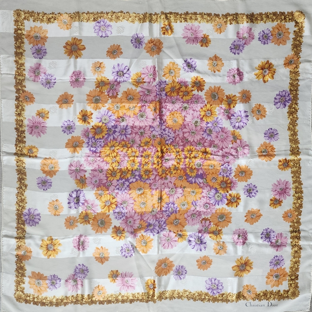 Auth Dior Daisy Floral Silk Scarf